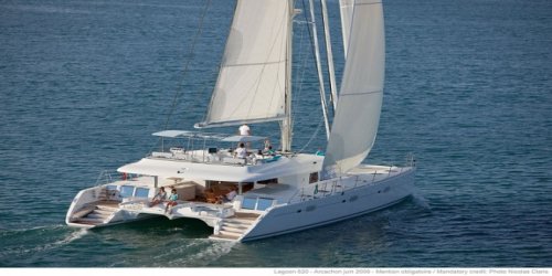 seychelles-booking-dreamyacht-charte-silhoueete-cruise-eluthera60  (© Seychelles Booking)