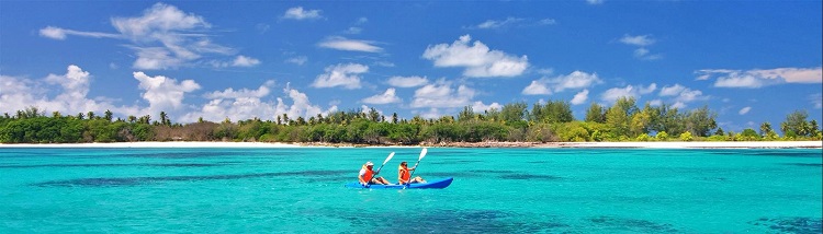 seychelles-booking-kayaking1-Bird-Island  (© Seychelles Booking)
