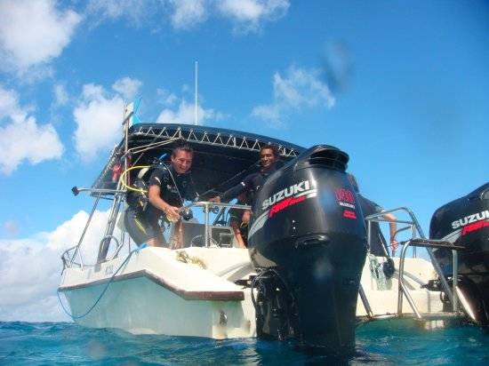 seychelles-mahe-blueseadivers-boat1  (© Blue Sea Divers / Blue Sea Divers - FFESSM - CEDIP courses - 4 days (level 1))