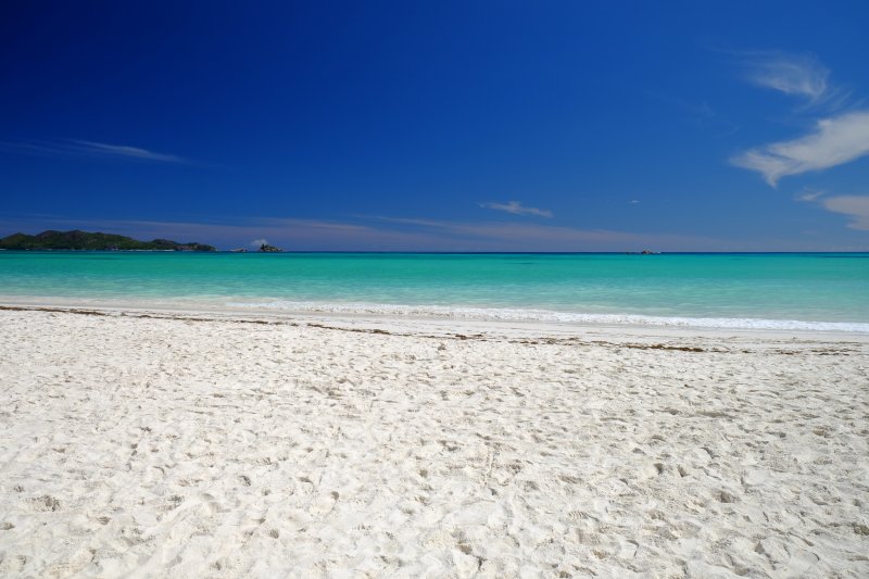 seychelles-praslin-acajou-beach-resort-8  (© Seychelles Booking)