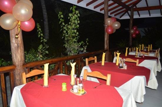 seychelles-villa-veuve-restaurant-1  (© Seychelles Booking)